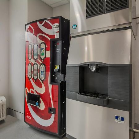 Americas Best Value Inn And Suites Lake Charles Eksteriør billede