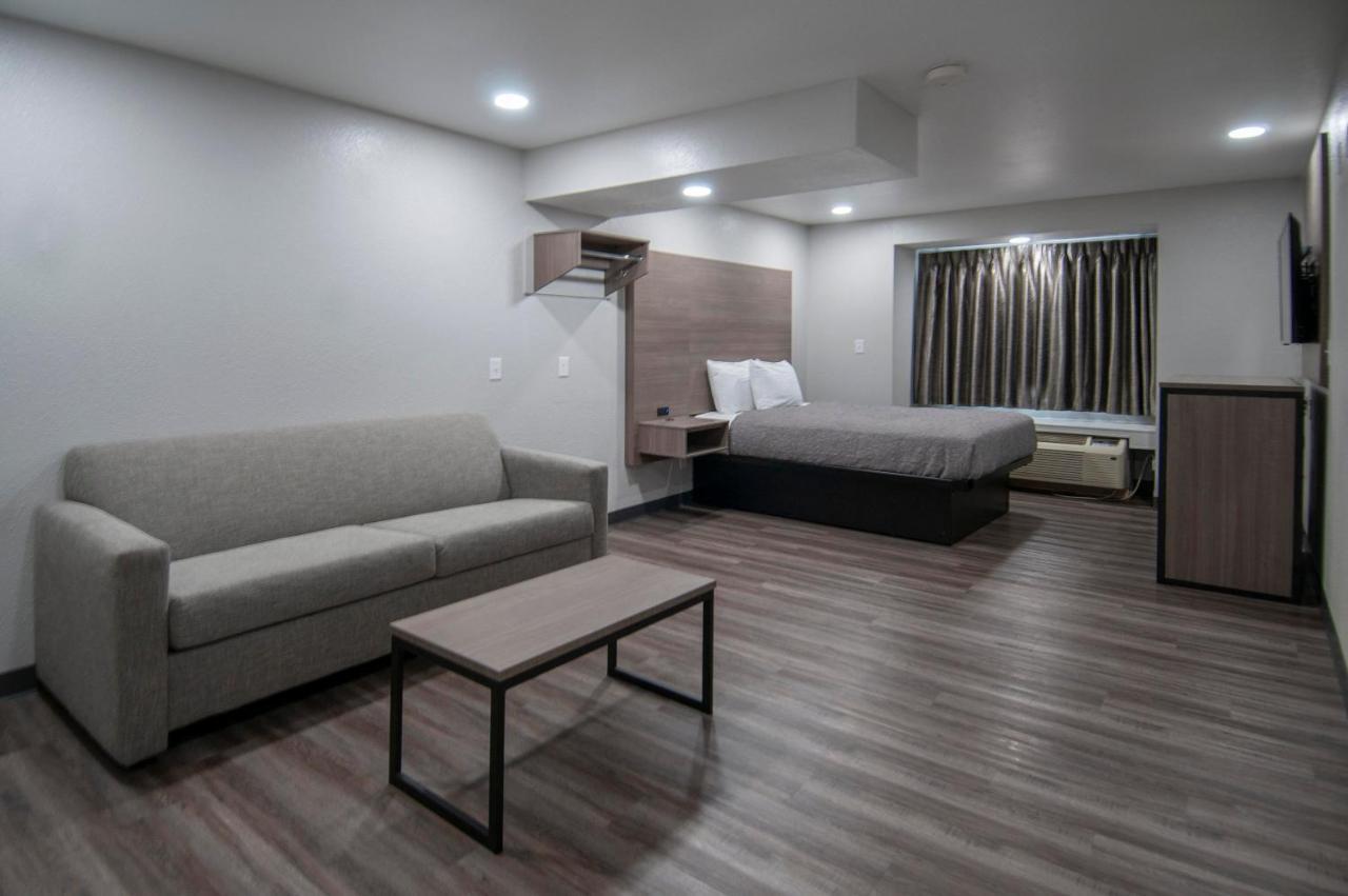Americas Best Value Inn And Suites Lake Charles Eksteriør billede