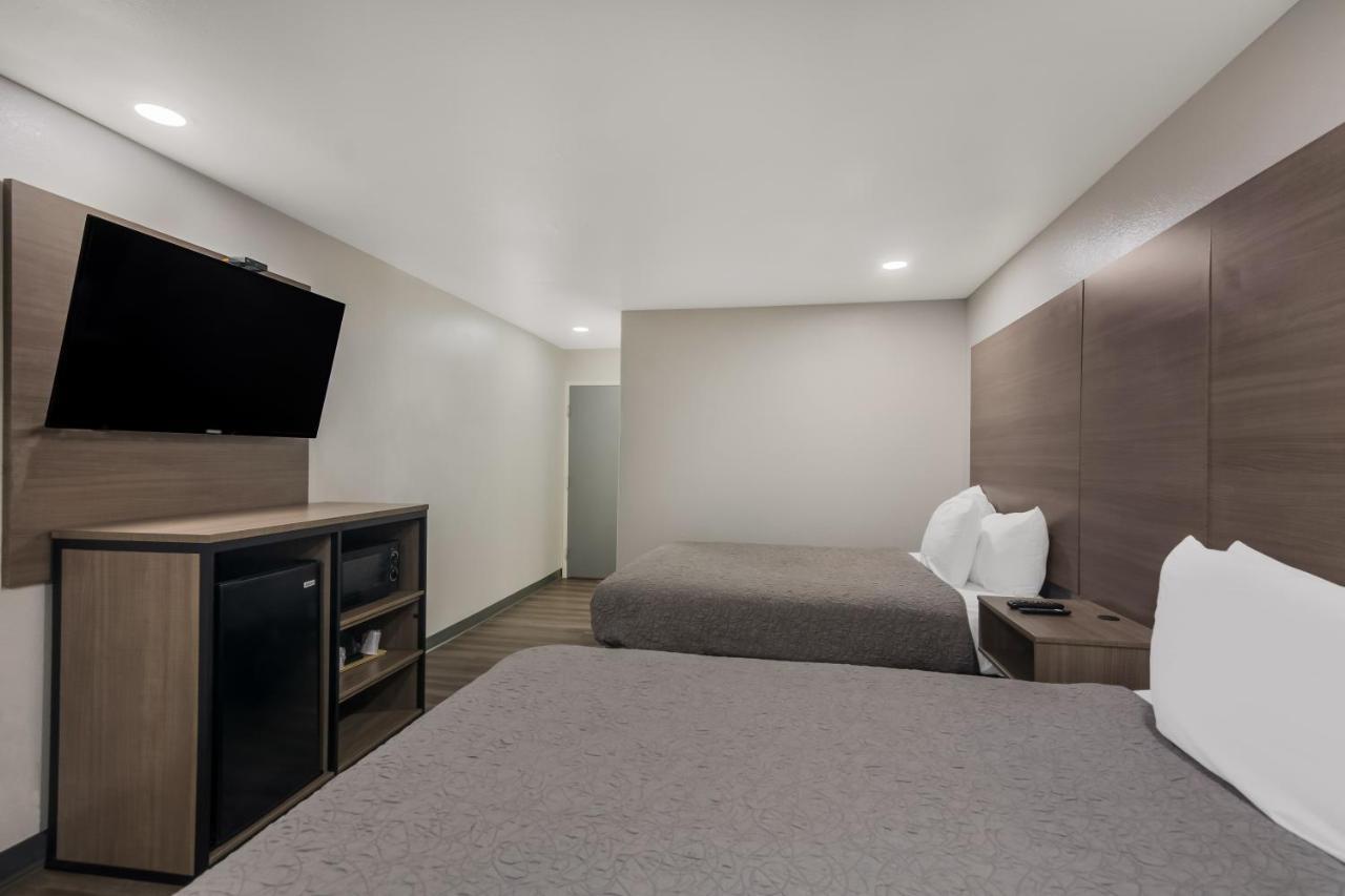 Americas Best Value Inn And Suites Lake Charles Eksteriør billede